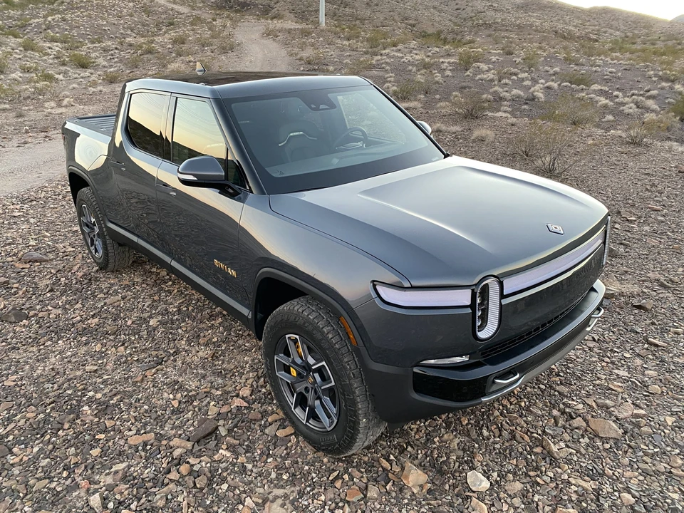 2022 Rivian R1T - Image 6 of 31