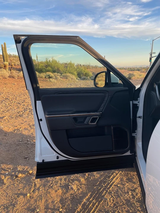 2022 Rivian R1T - Image 22 of 31