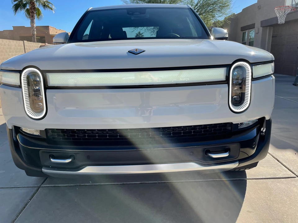 2022 Rivian R1T - Image 5 of 31
