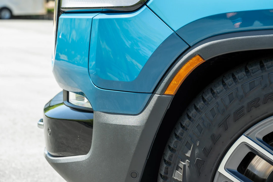 2022 Rivian R1T - Image 12 of 31