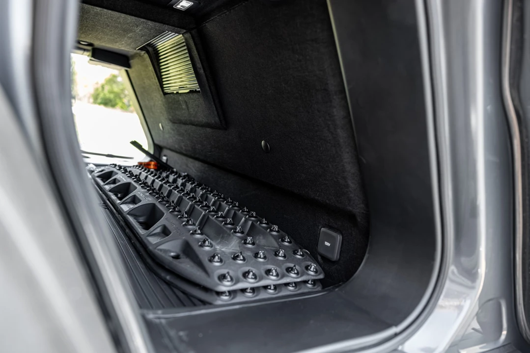 2022 Rivian R1T - Image 29 of 31
