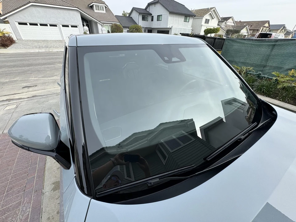 2022 Rivian R1T - Image 16 of 31