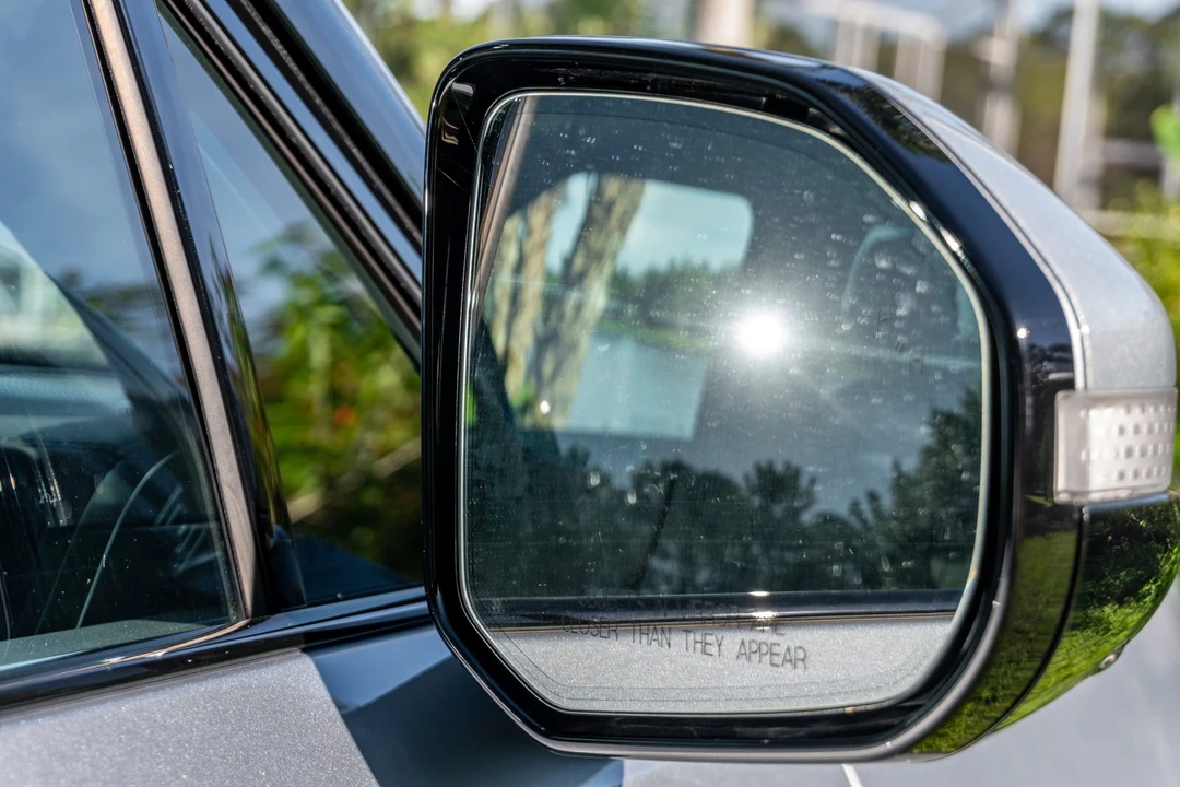 2022 Rivian R1T - Image 19 of 31