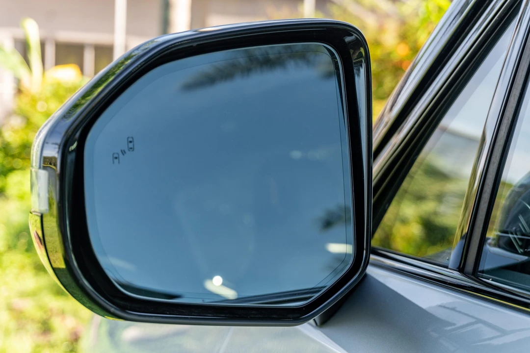 2022 Rivian R1T - Image 20 of 31