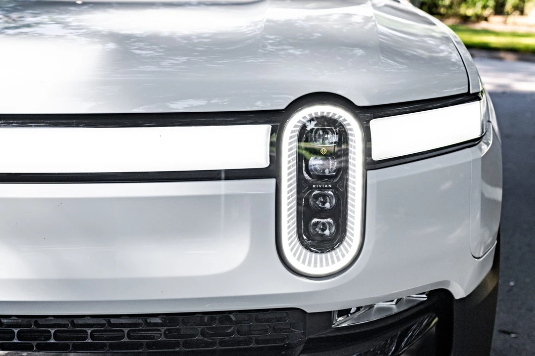 2022 Rivian R1T - Image 22 of 31