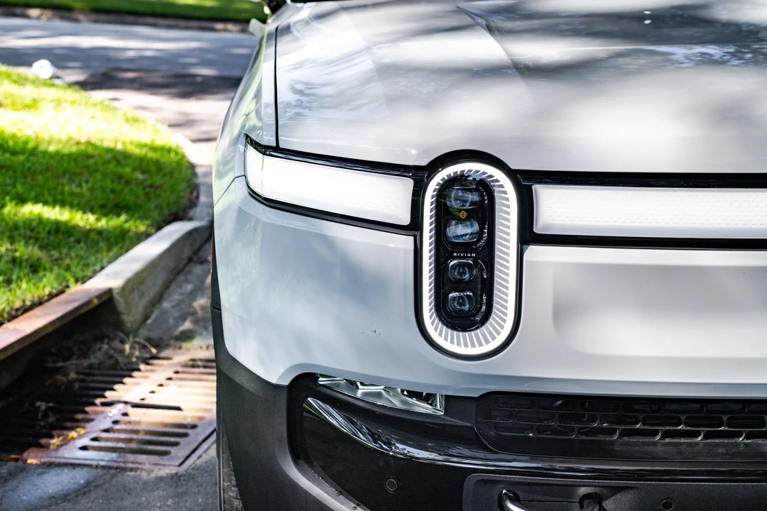 2022 Rivian R1T - Image 21 of 31
