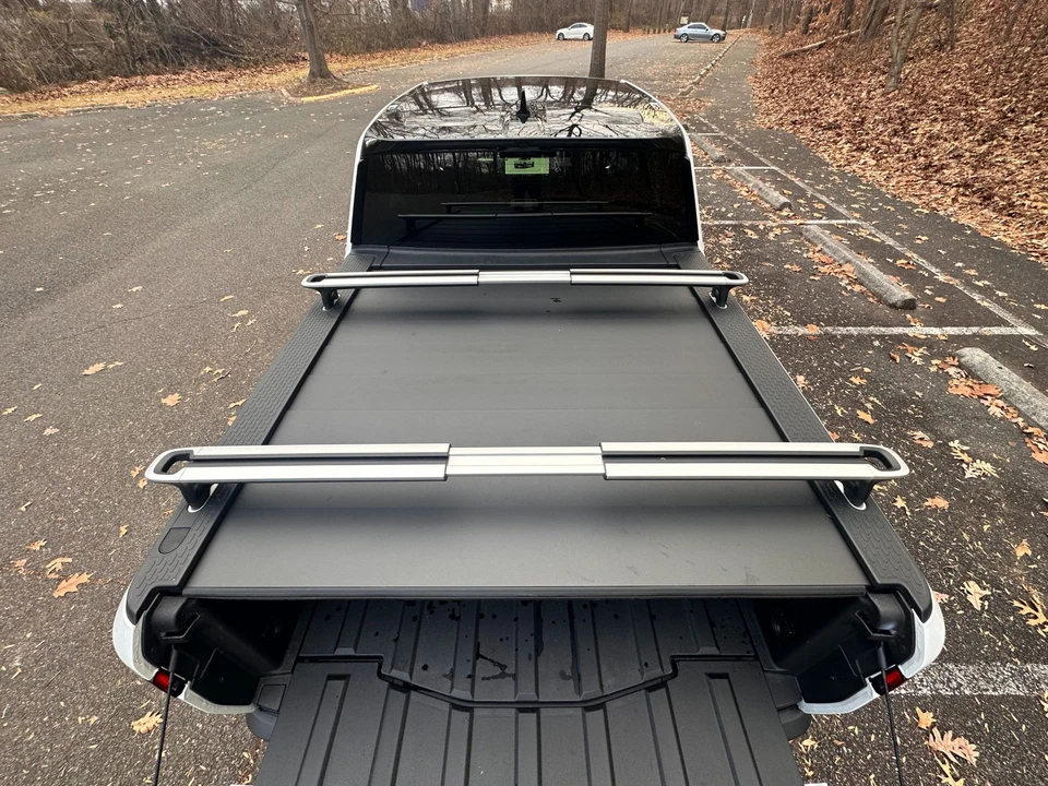 2022 Rivian R1T - Image 15 of 31