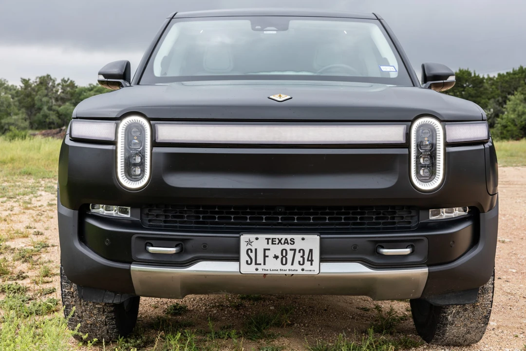 2022 Rivian R1T - Image 10 of 31