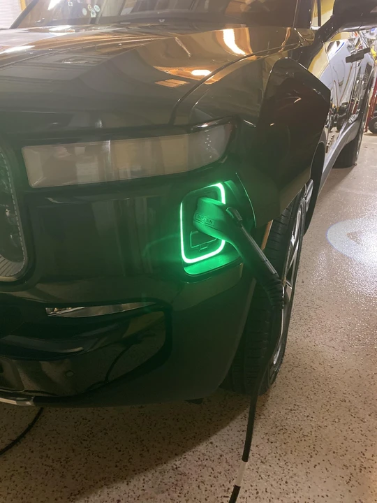 2022 Rivian R1T - Image 22 of 31