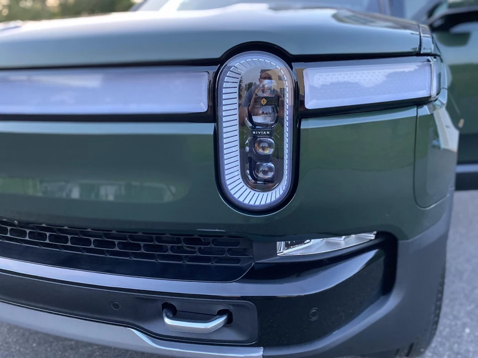 2022 Rivian R1T - Image 19 of 31