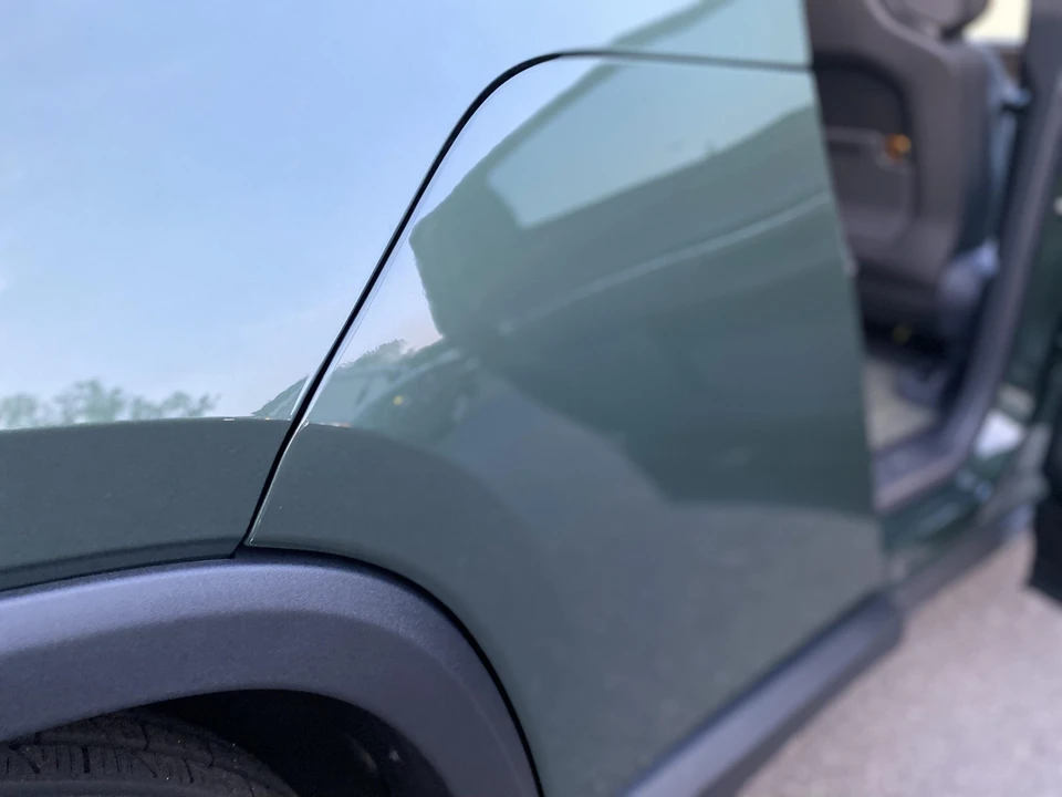 2022 Rivian R1T - Image 30 of 31