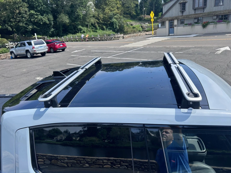 2022 Rivian R1T - Image 19 of 31