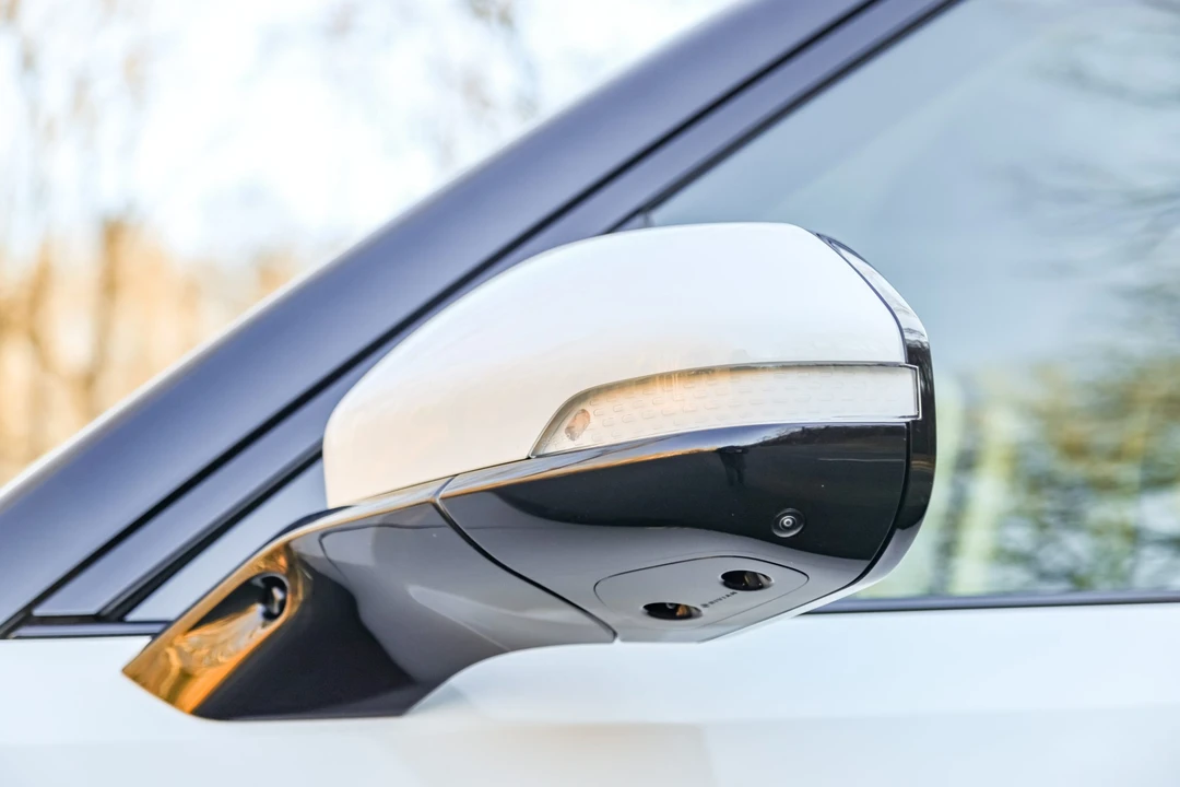 2022 Rivian R1T - Image 23 of 31