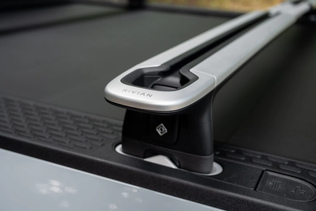 2022 Rivian R1T - Image 18 of 31