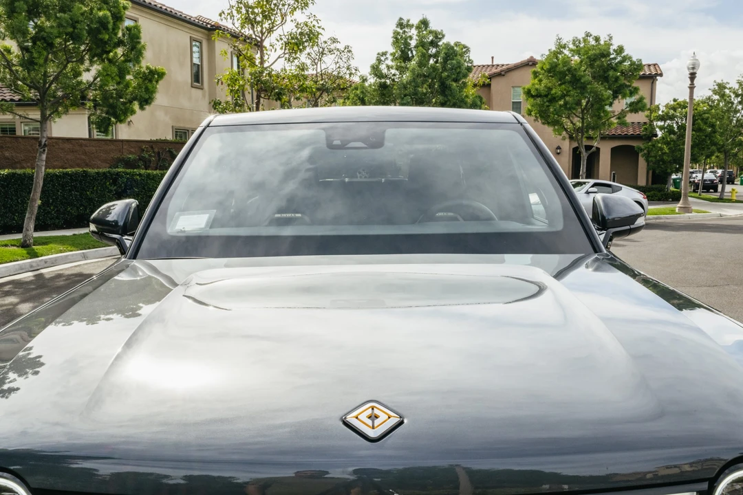 2022 Rivian R1T - Image 10 of 31