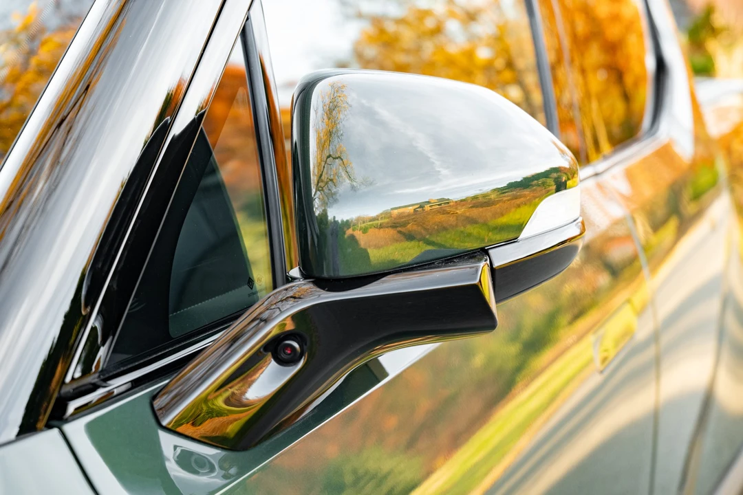 2022 Rivian R1T - Image 25 of 31