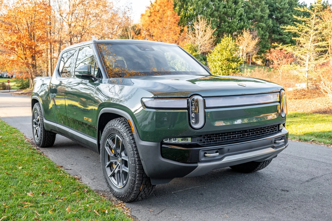 2022 Rivian R1T - Image 4 of 31