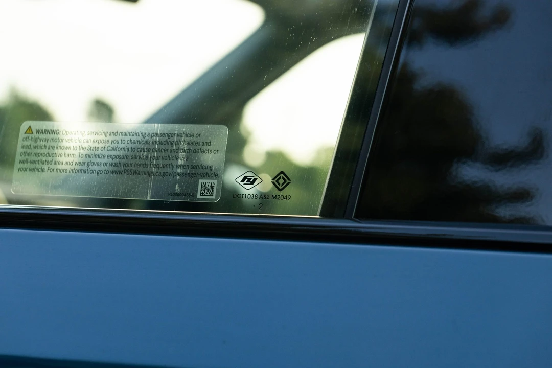 2022 Rivian R1T - Image 23 of 31