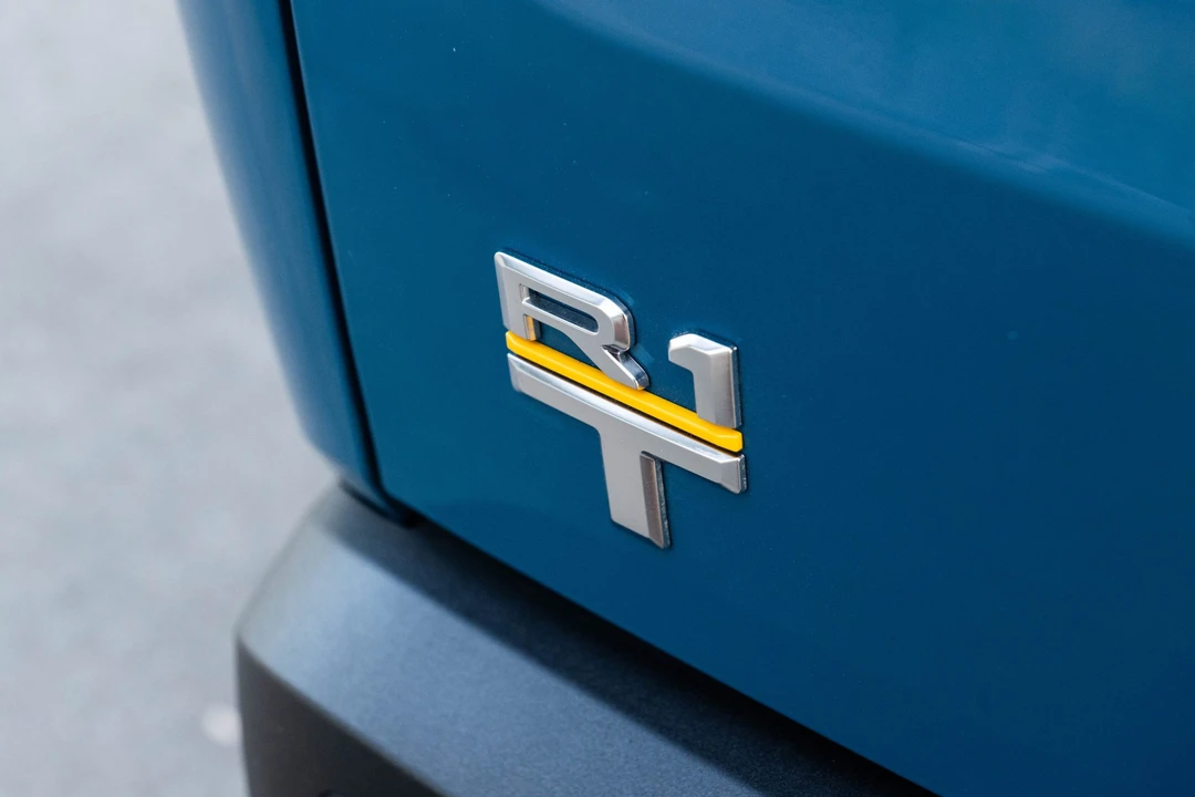 2022 Rivian R1T - Image 31 of 31