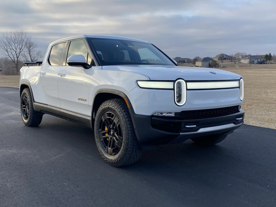 2022 Rivian R1T - Image 22 of 31