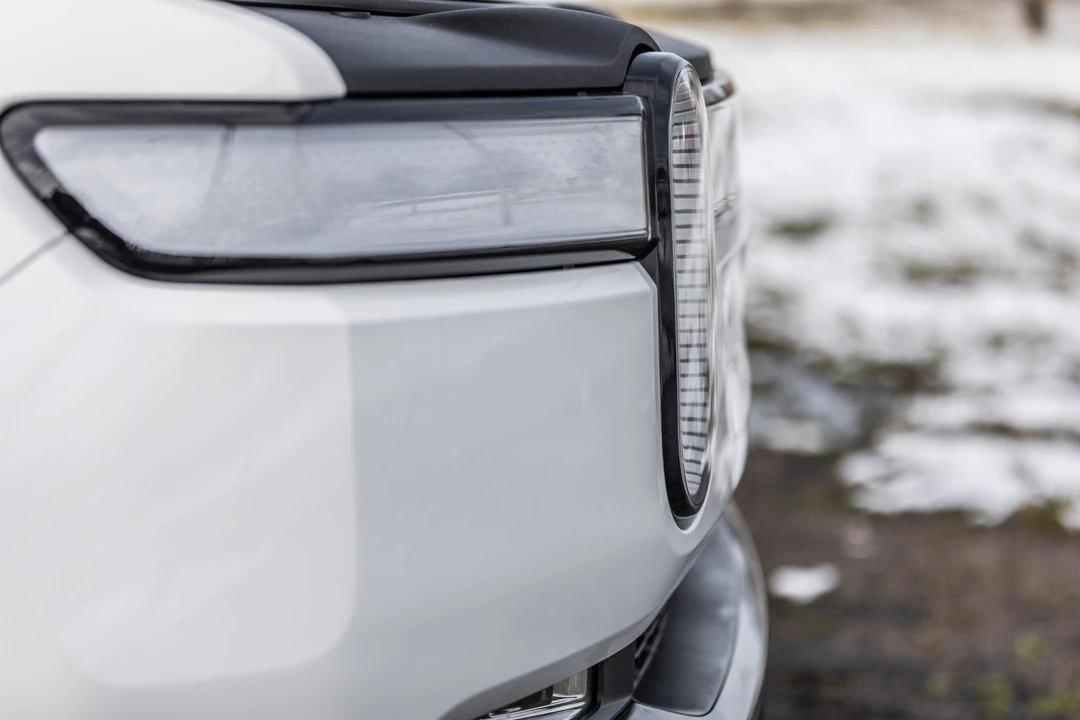 2022 Rivian R1T - Image 18 of 31