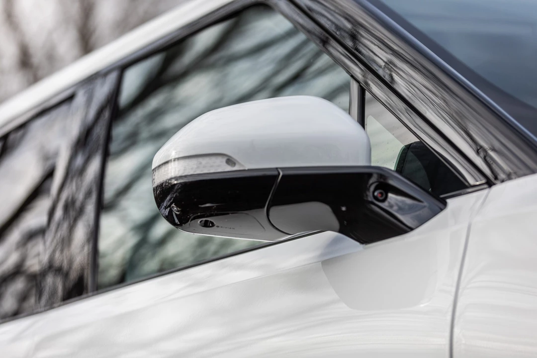 2022 Rivian R1T - Image 13 of 31
