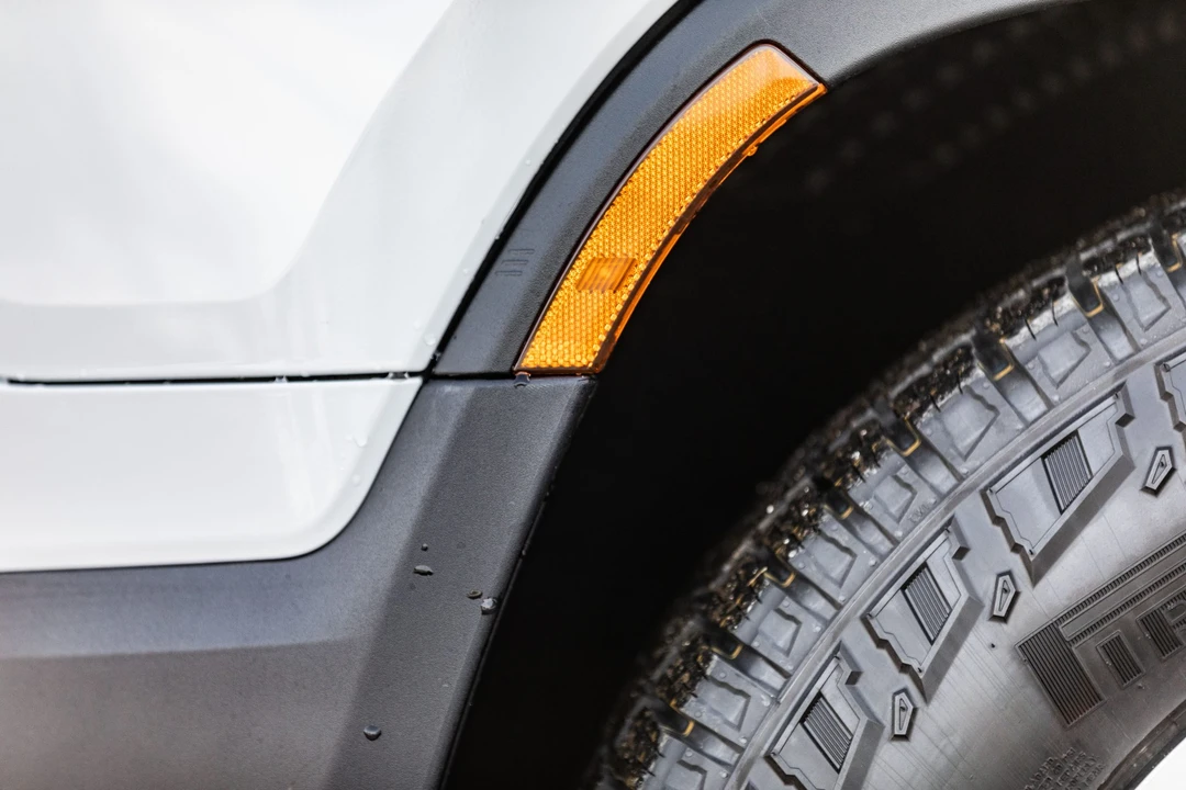 2022 Rivian R1T - Image 26 of 31