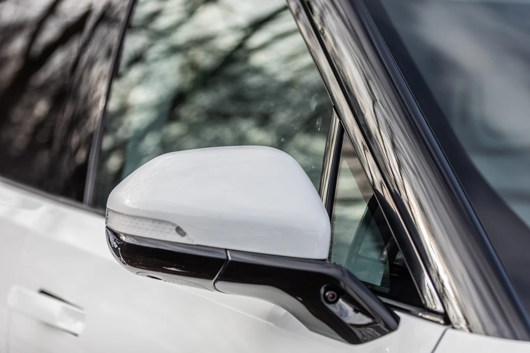 2022 Rivian R1T - Image 12 of 31