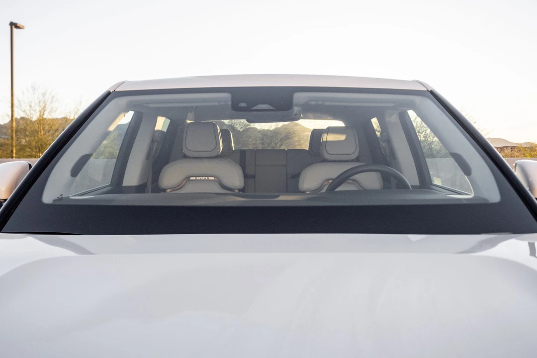 2022 Rivian R1T - Image 23 of 31