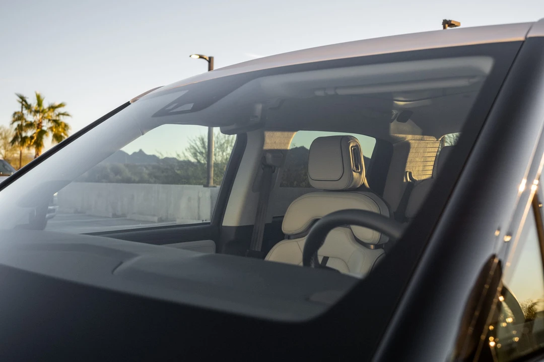 2022 Rivian R1T - Image 22 of 31