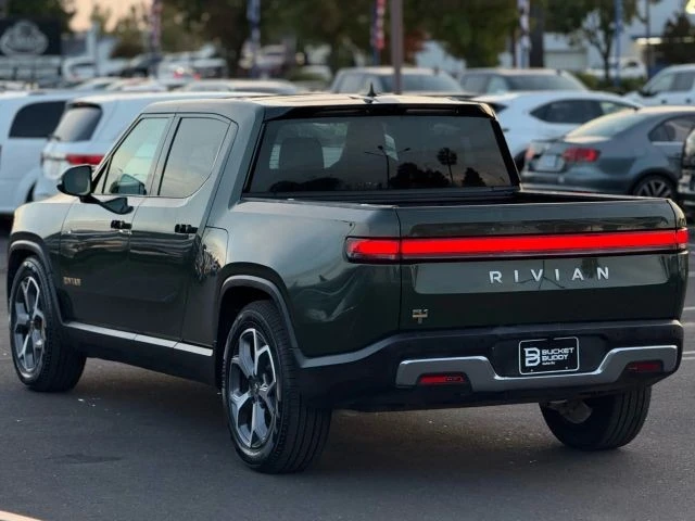 2022 Rivian R1T - Image 12 of 21