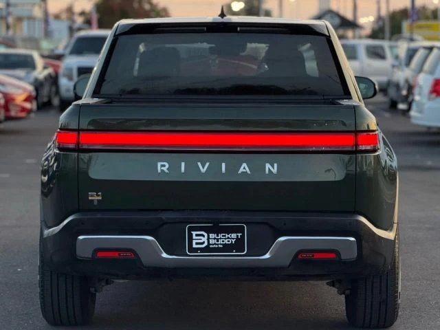 2022 Rivian R1T - Image 10 of 21