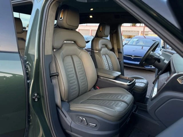 2022 Rivian R1T - Image 20 of 21