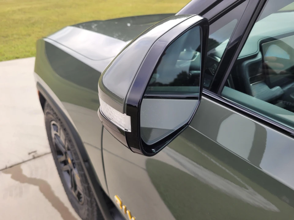 2022 Rivian R1T - Image 21 of 31