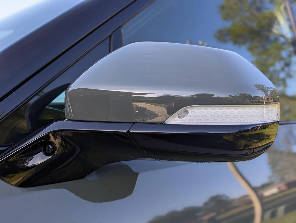 2022 Rivian R1T - Image 28 of 31
