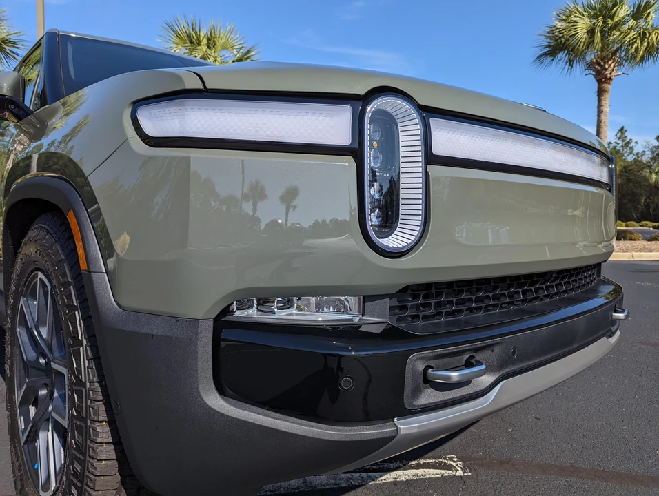 2022 Rivian R1T - Image 20 of 31