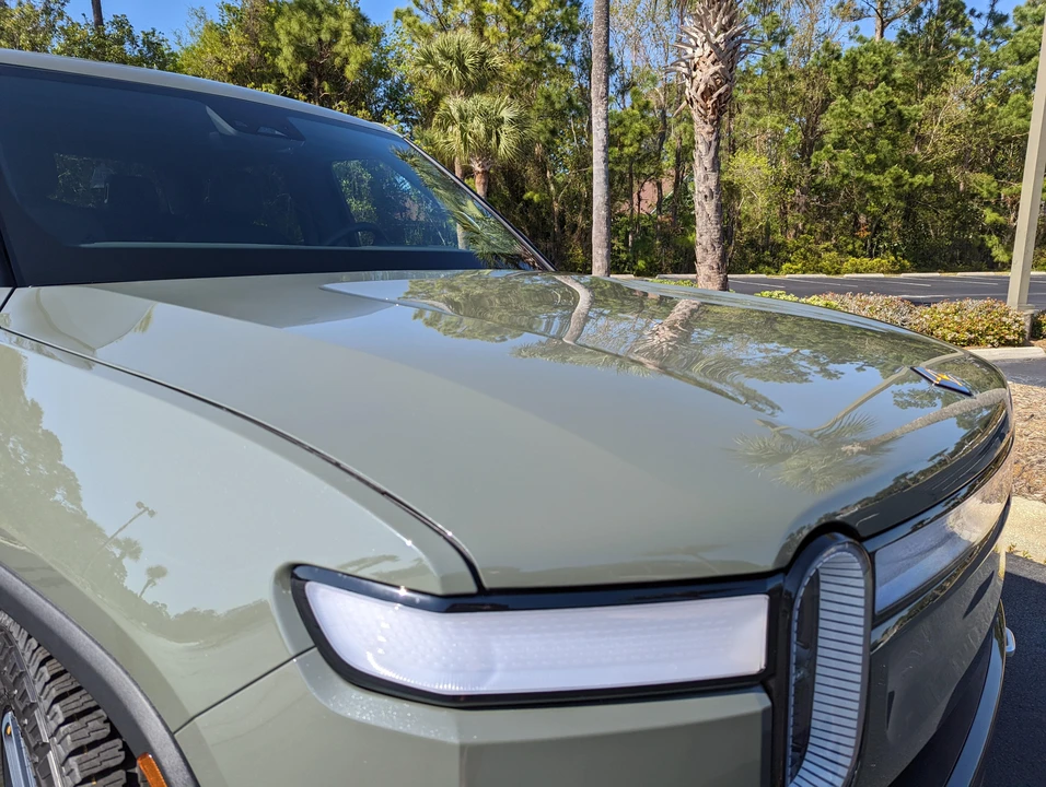 2022 Rivian R1T - Image 19 of 31