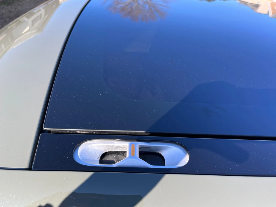2022 Rivian R1T - Image 30 of 31