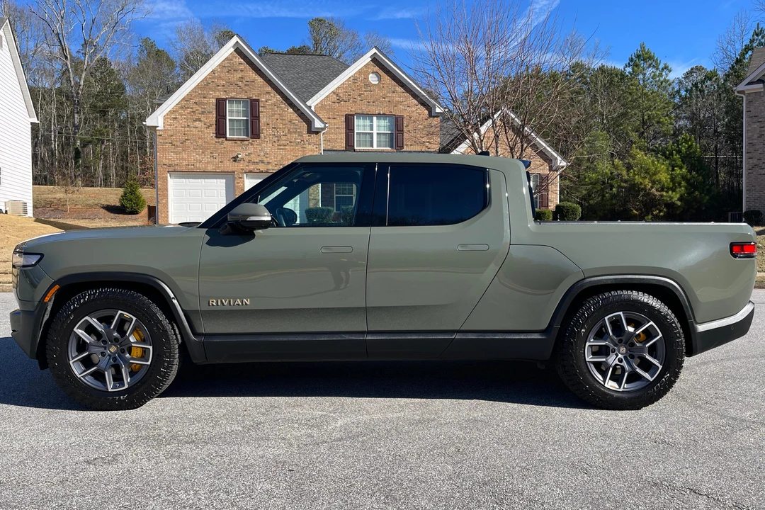 2022 Rivian R1T - Image 3 of 31