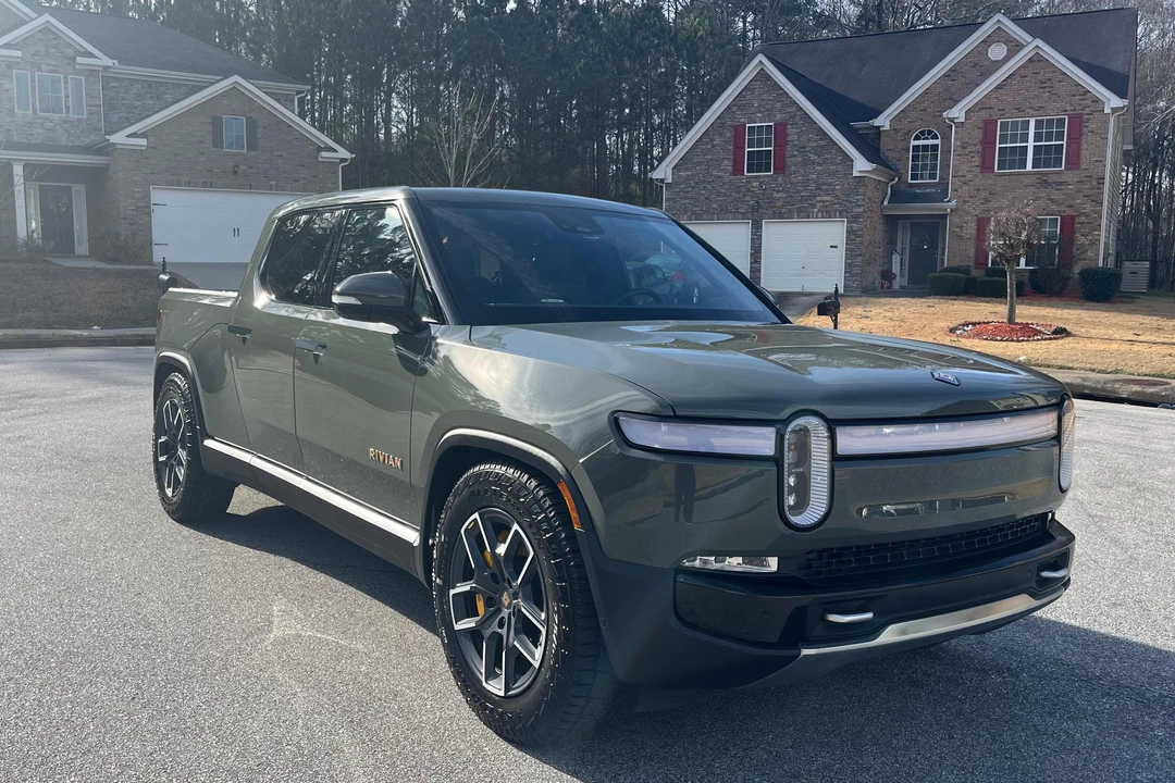 2022 Rivian R1T - Image 19 of 31