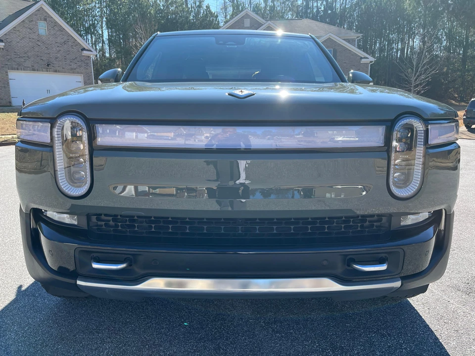 2022 Rivian R1T - Image 8 of 31