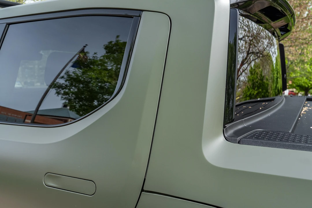 2022 Rivian R1T - Image 21 of 30