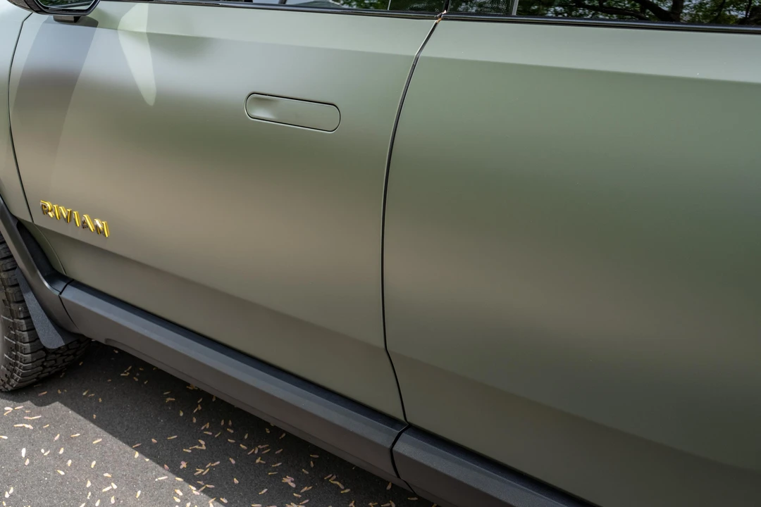 2022 Rivian R1T - Image 19 of 30
