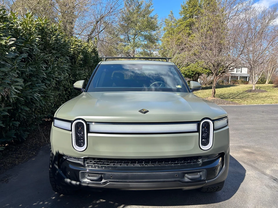 2022 Rivian R1T - Image 6 of 30