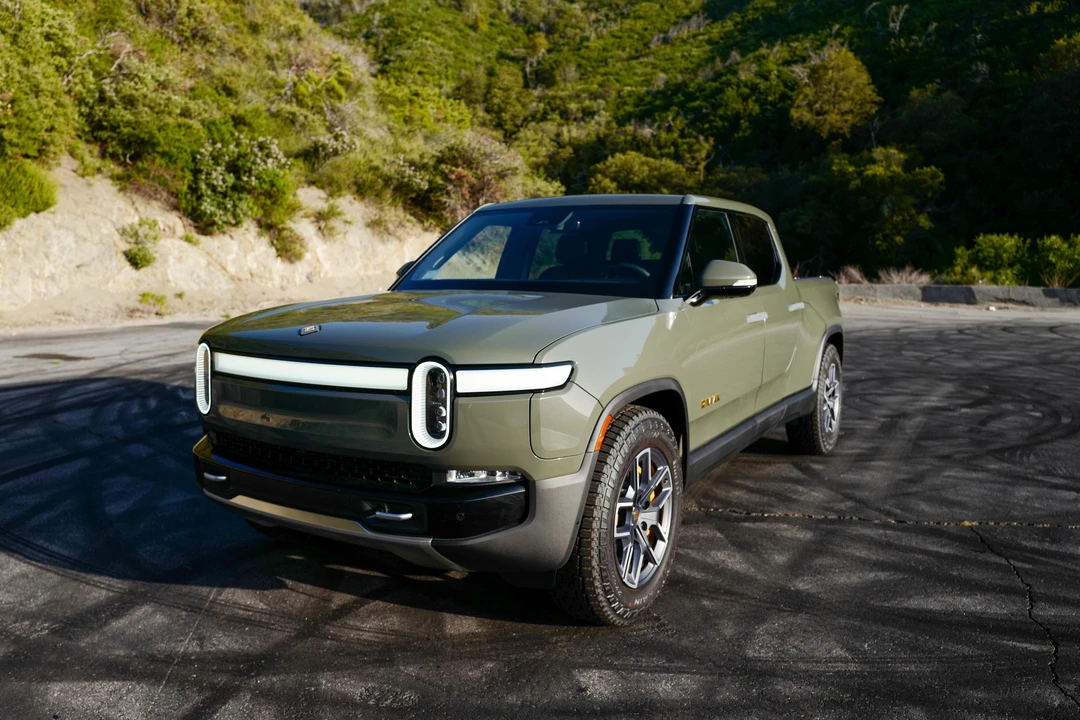 2022 Rivian R1T - Image 11 of 31