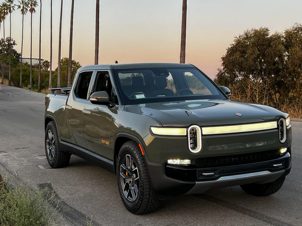 2022 Rivian R1T - Image 23 of 31