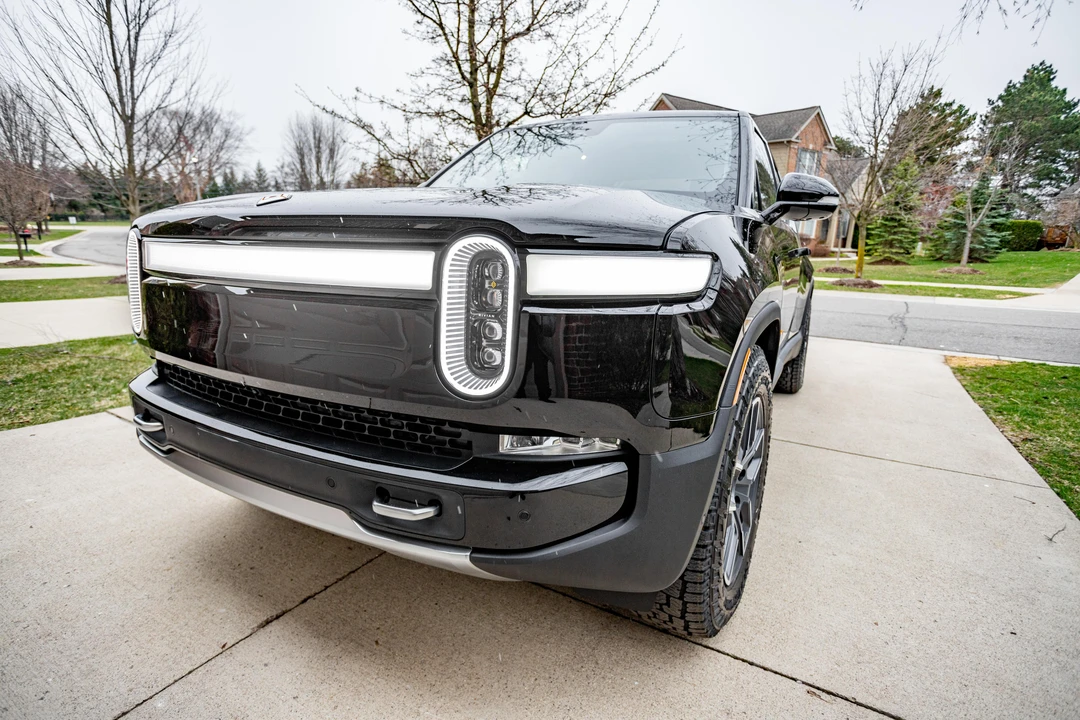 2022 Rivian R1T - Image 10 of 31