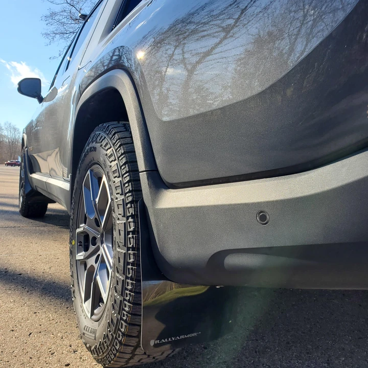 2022 Rivian R1T - Image 28 of 31