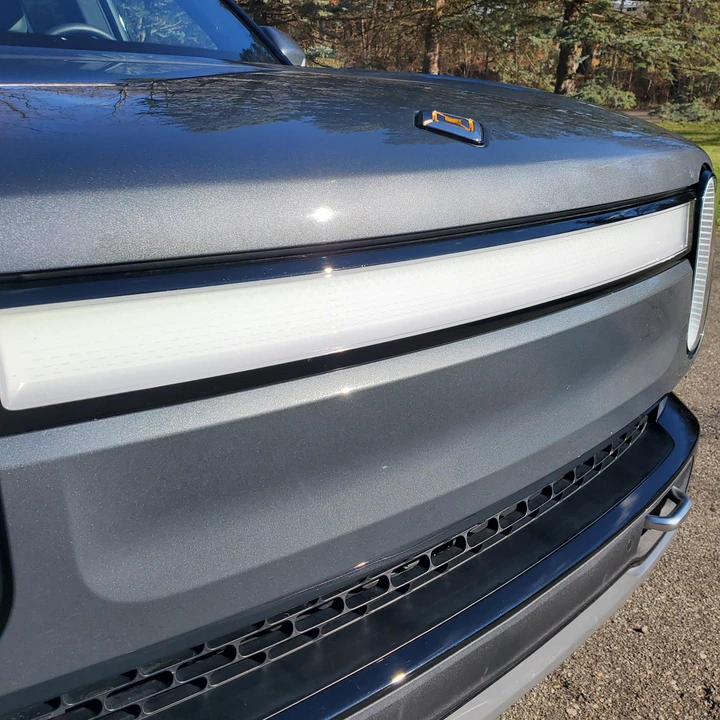 2022 Rivian R1T - Image 18 of 31