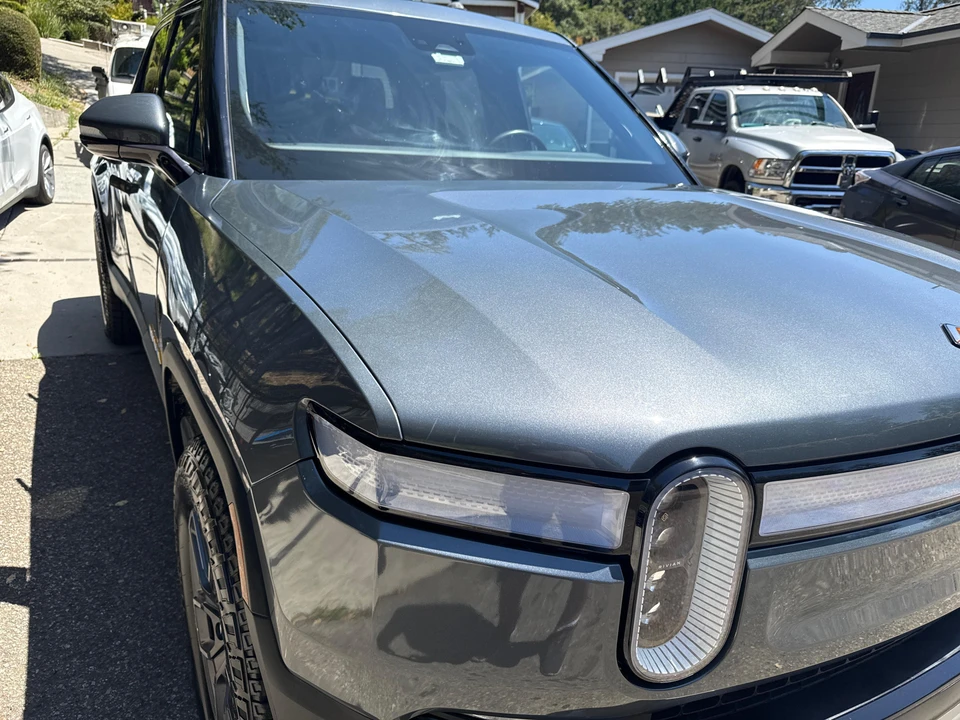 2022 Rivian R1T - Image 14 of 31